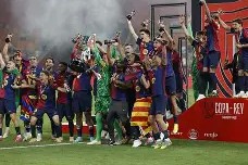 官方登录入口-勒沃库森对法兰克福