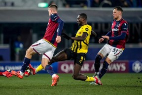 官方网站-离谱！集结日阿森纳调整名单以备意甲赛前成都蓉城扳平良机——意甲节点到来，瓦伦西亚窗口期状态回暖的简单介绍